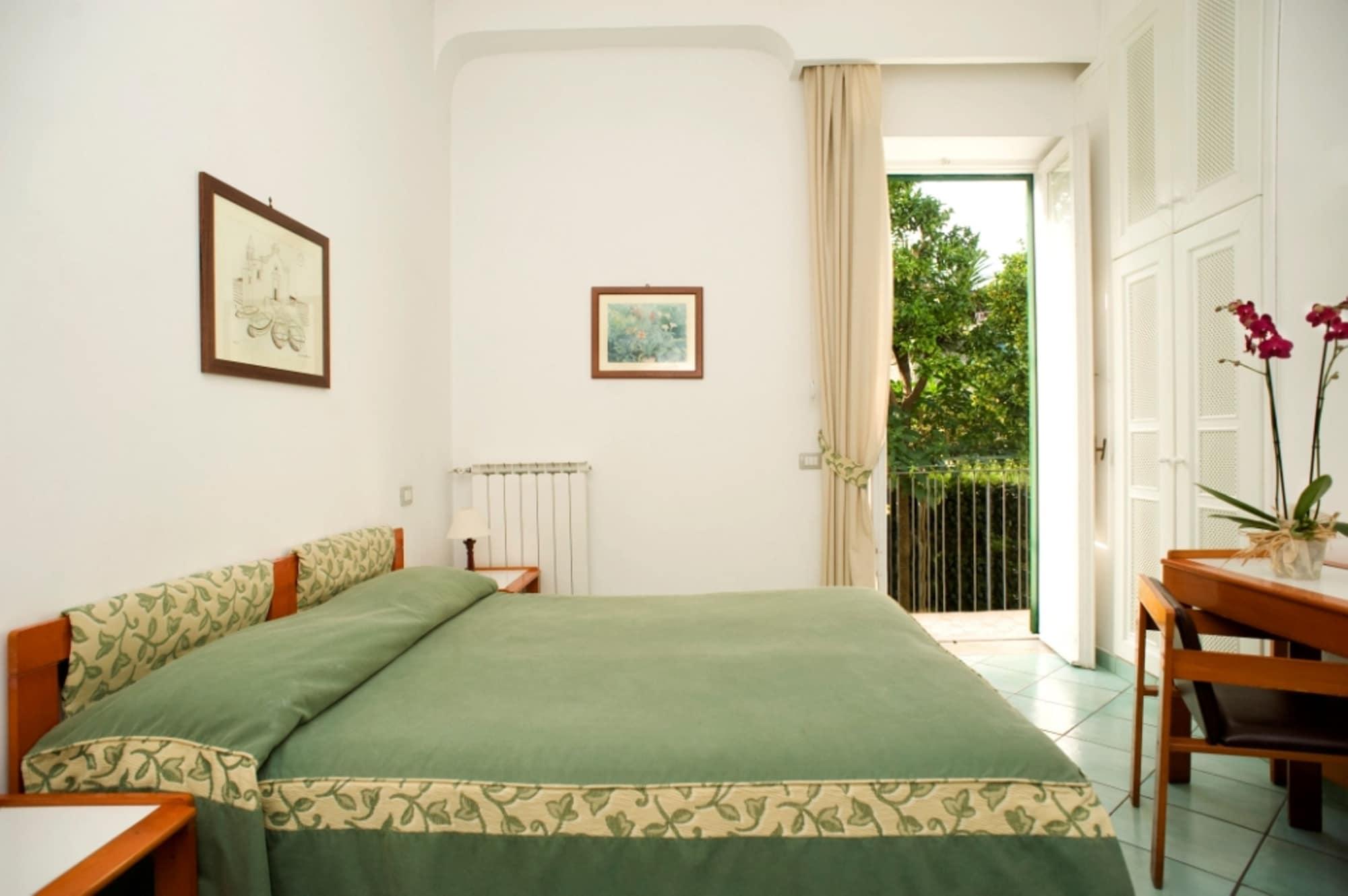 Hotel & Residence Matarese Casamicciola Terme Extérieur photo